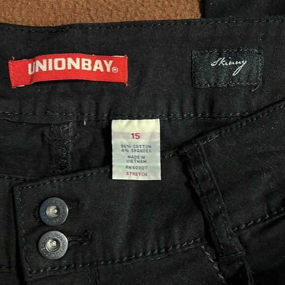 NWT juniors Unionbay twill pants - Picture 3 of 6